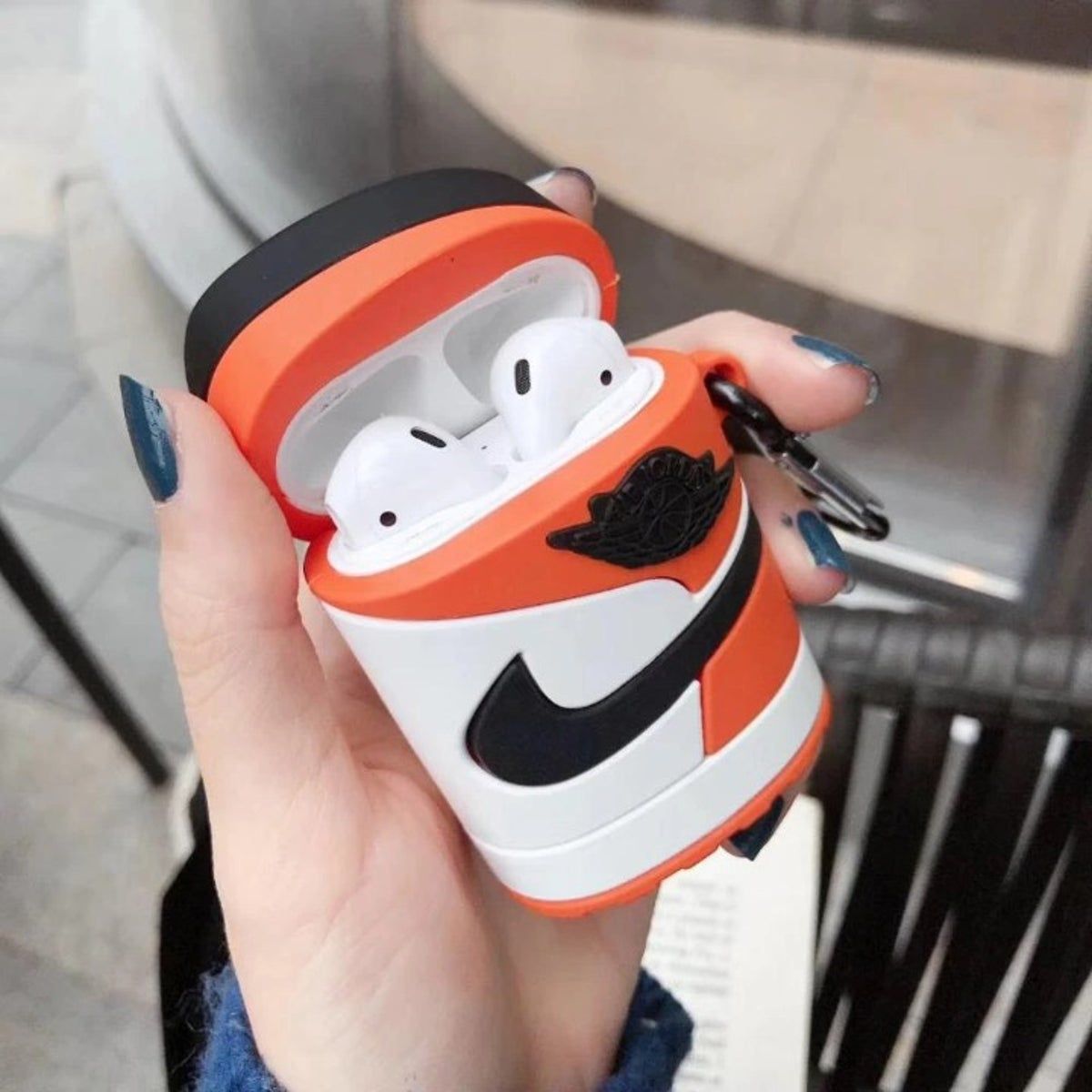 AirPods Case 'Shattered BackBoard'